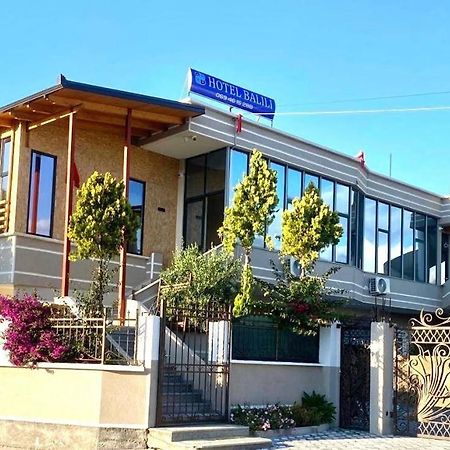 Hotel Balili Vlorë エクステリア 写真