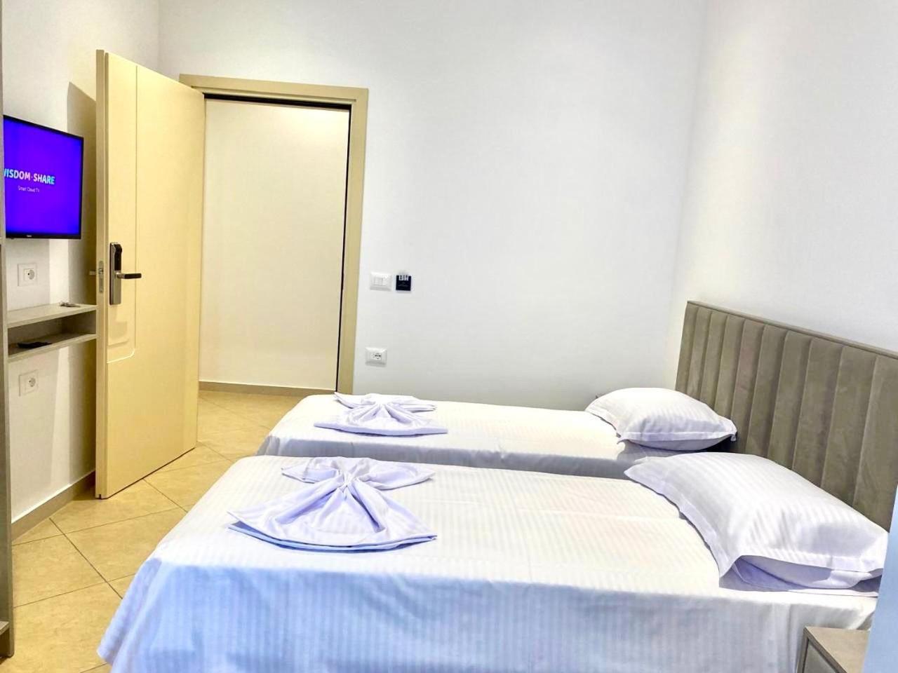 Hotel Balili Vlorë エクステリア 写真